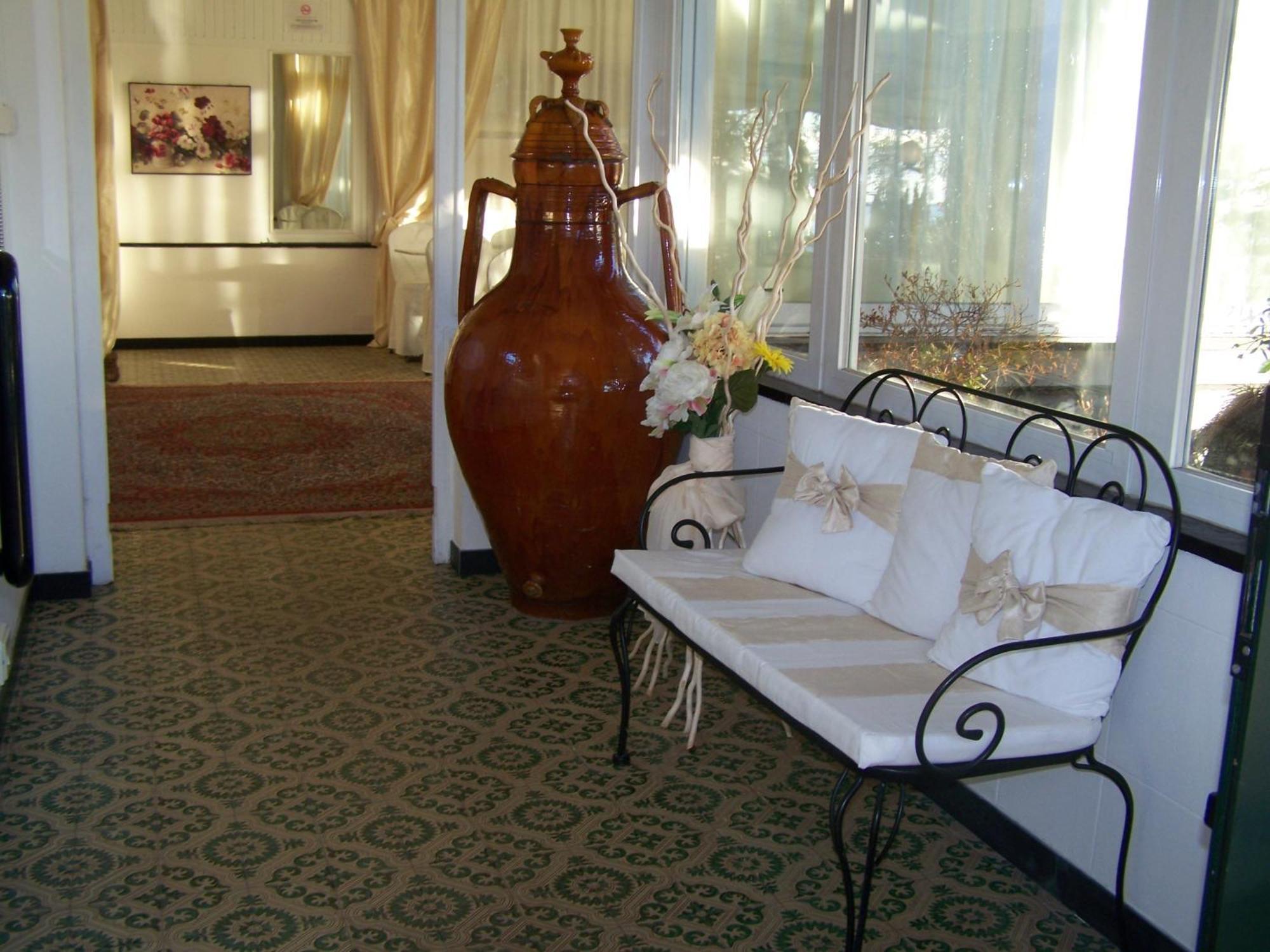 La Giara Hotel 2*